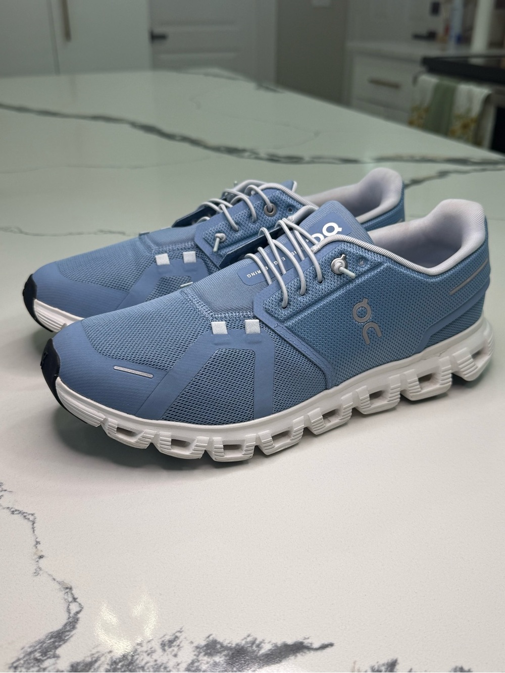 On Running Cloud 6 Men's Chambray White Sneakers 3MF10071508 Size US 10 / EU 44
